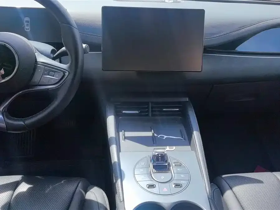 BYD Seal 06 DM-i Travel Edition Seal 06 DM-i Travel Edition 2025 DM-i 80KM Premium Edition 2025 — миниатюра 4