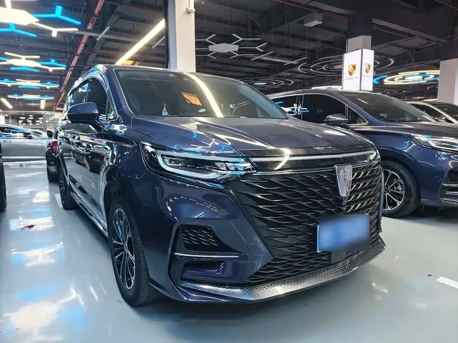Roewe iMAX8 Roewe iMAX8 2022 400TGI Honor Edition 2022 — миниатюра 3