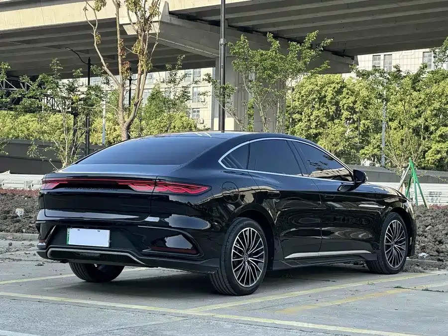 BYD Second-hand Han 2022 DM-i 121KM Premium Edition 2022 — миниатюра 2