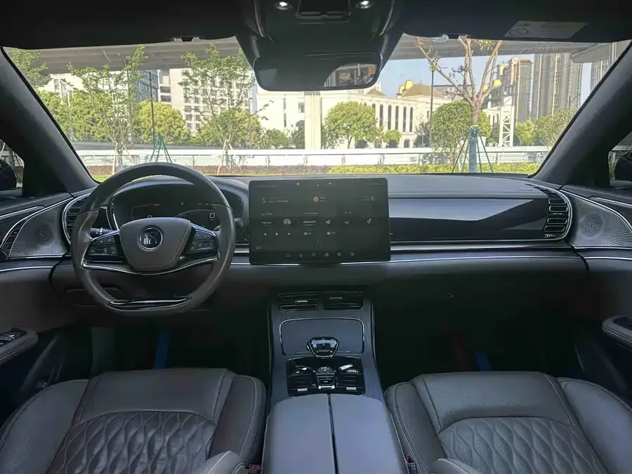 BYD Second-hand Han 2022 DM-i 121KM Premium Edition 2022 — миниатюра 4