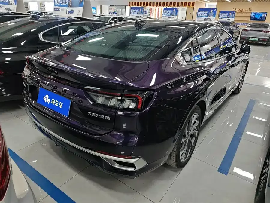Ford Mondeo Mondeo 2022 EcoBoost 245 Extreme Edition 2022 — миниатюра 3