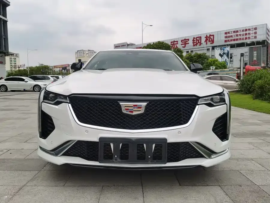 Cadillac CT4 2023 28T Luxury Edition 2024 — миниатюра 3