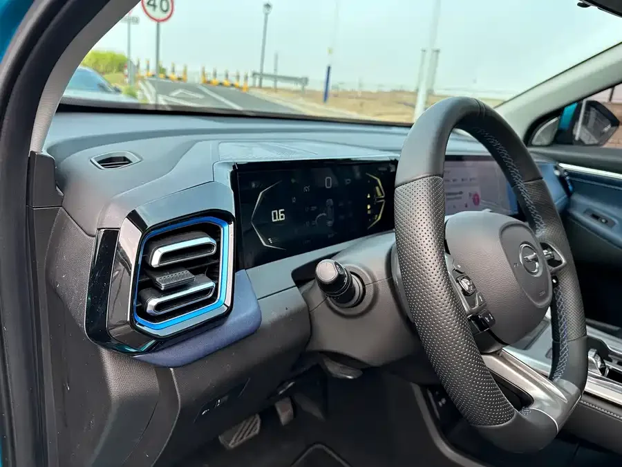GAC Trumpchi GS3 Trumpchi GS3 2023 Shadow Speed 270T Jinzhi Edition 2025 — миниатюра 4
