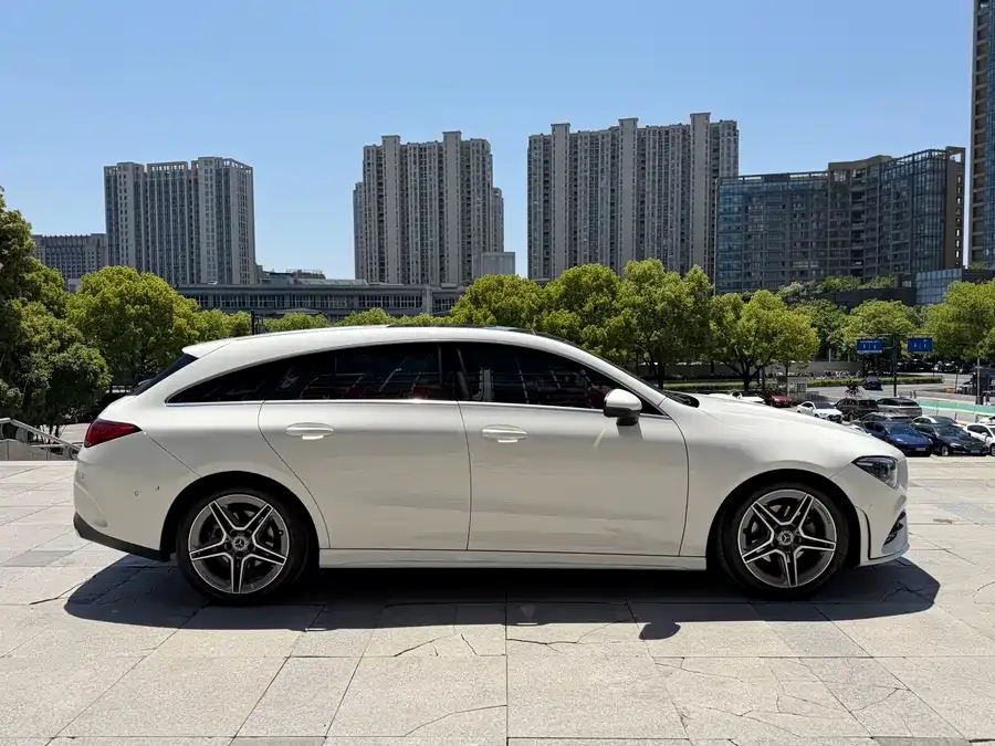 Mercedes-Benz CLA-Class Mercedes-Benz CLA (Imported) 2022 CLA 200 Shooting Brake 2022 — миниатюра 4