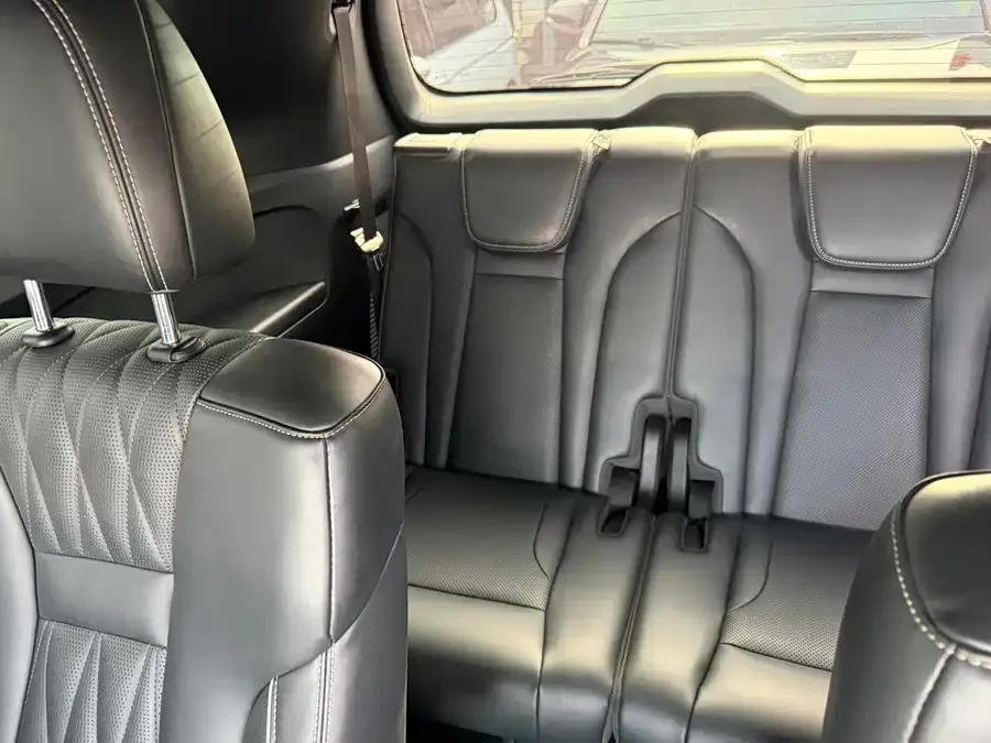GAC Trumpchi GS8 Trumpchi GS8 2022 Pilot Series 2.0TGDI 4WD Luxury Smart Edition (six seats) 2022 — миниатюра 5