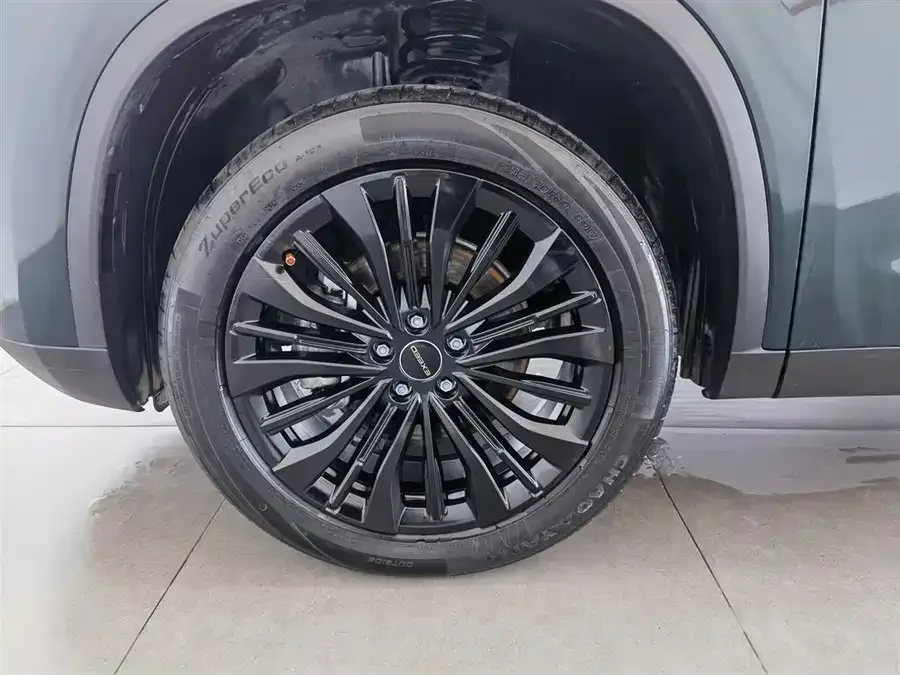 Exeed TXL Xingtu Lingyun 2024 300T 2WD Star Edition 2023 — миниатюра 5