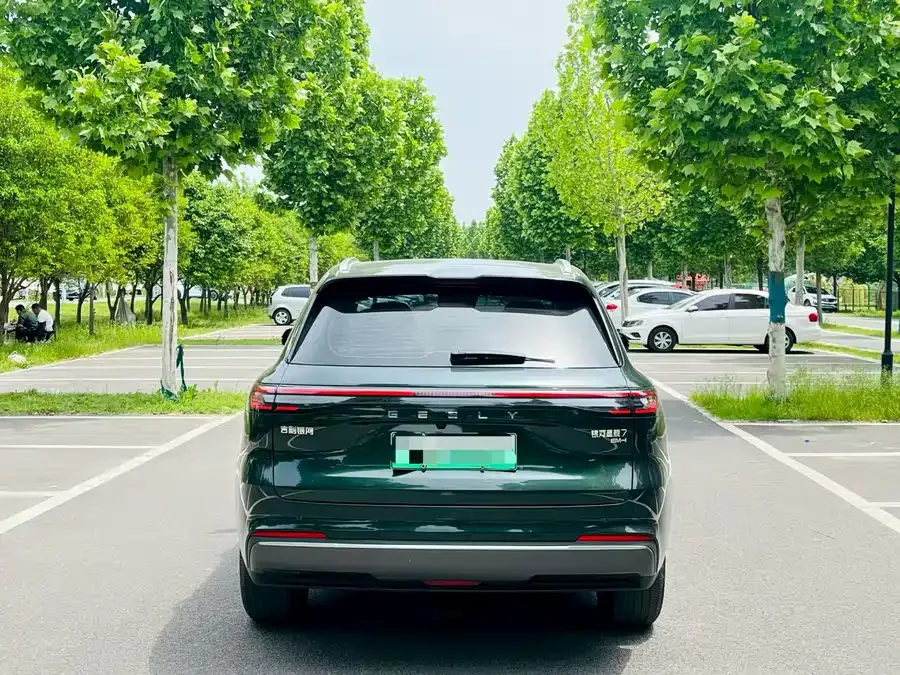 Geely Galaxy Starship 7 Galaxy Starship 7 2025 120km Navigator Edition 2025 — миниатюра 3
