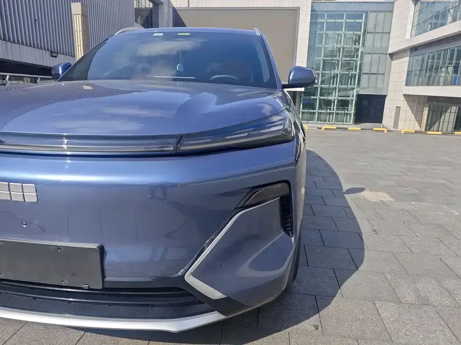 Geely Galaxy Starship 7 Galaxy Starship 7 2025 120km Navigator Edition 2024 — миниатюра 3