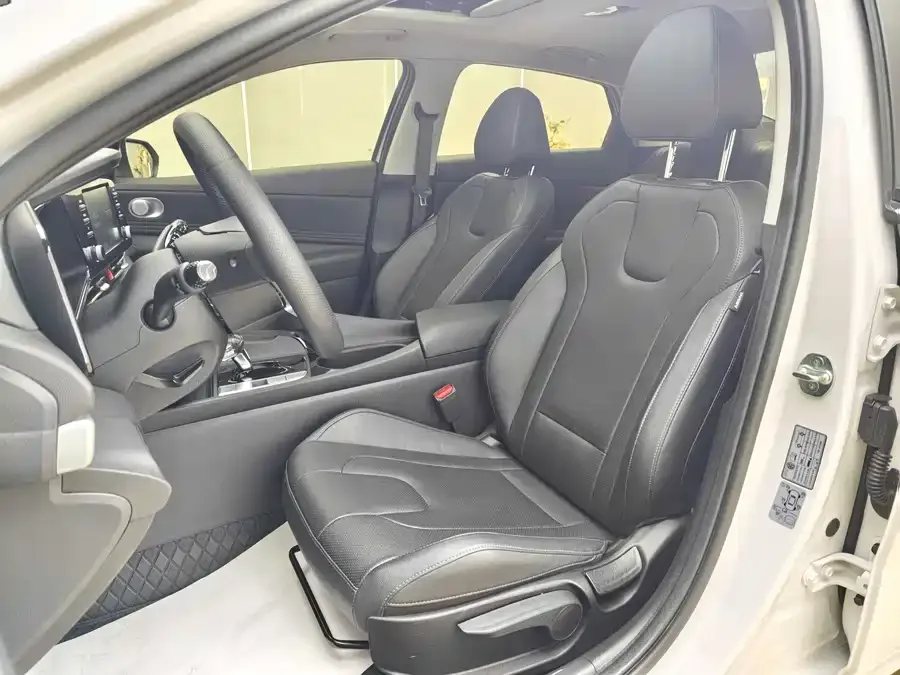 Hyundai Elantra Elantra 2023 1.5L CVT GLX Elite Edition 2025 — миниатюра 3