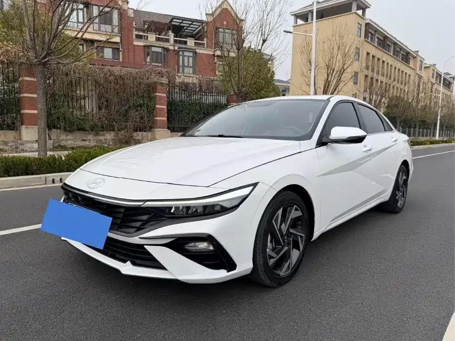 Hyundai Elantra Elantra 2023 1.5L CVT GLX Elite Edition 2023 — фото 1, купить с доставкой в Москву