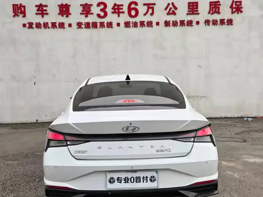 Hyundai Elantra Elantra 2023 1.5L CVT LUX Premium Edition 2023 — миниатюра 5