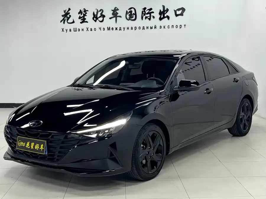 Hyundai Elantra Elantra 2022 1.5L CVT LUX Premium Edition 2022 — фото 1, купить с доставкой в Москву