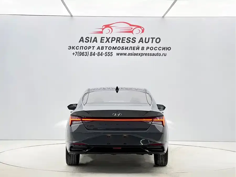 Hyundai Elantra Elantra 2022 1.5L CVT LUX Premium Edition 2022 — миниатюра 2