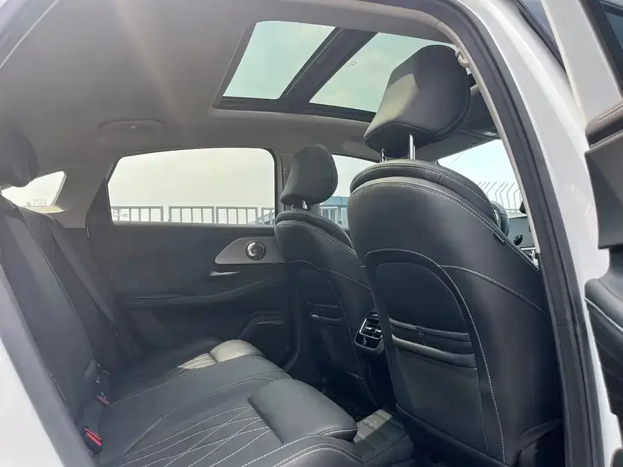 Chery Arrizo 8 Arrizo 8 2023 1.6T DCT 2024 — миниатюра 3