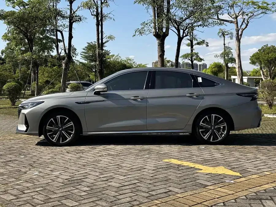 Chery Arrizo 8 Arrizo 8 2024 1.6T DCT Intelligent 2025 — миниатюра 2