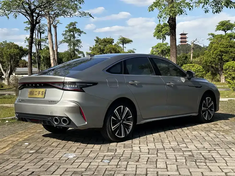 Chery Arrizo 8 Arrizo 8 2024 1.6T DCT Intelligent 2025 — миниатюра 3