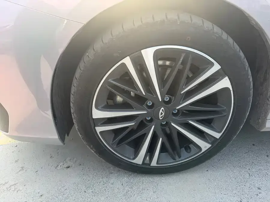Chery Arrizo 8 Arrizo 8 2023 High Energy Edition 2.0T DCT 2024 — миниатюра 2