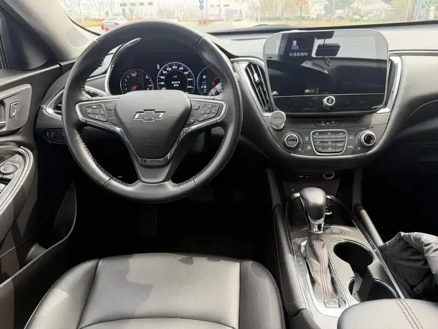 Chevrolet Malibu XL Malibu XL 2023 Redline 2.0T Redline Edition 2023 — миниатюра 3