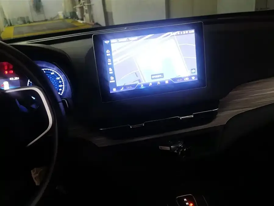 Hongqi E-QM5 Hongqi E-QM5 2023 620km PLUS 2023 — миниатюра 4