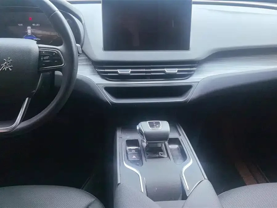 Hongqi E-QM5 Hongqi E-QM5 2023 620km PLUS 2024 — миниатюра 4