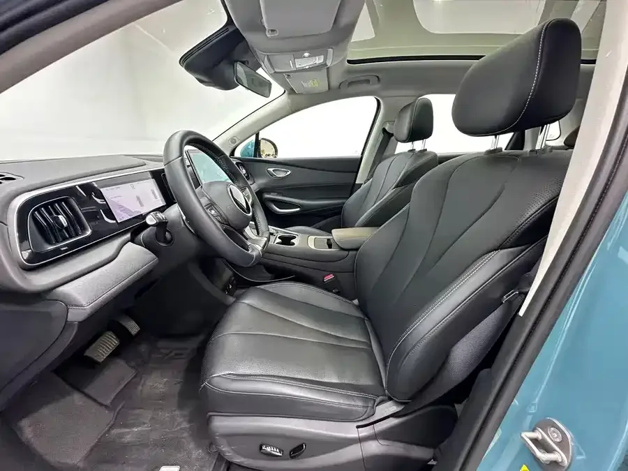 BYD Sea Lion 05 EV Sea Lion 05 EV 2025 520KM Intelligent Navigation Edition 2025 — миниатюра 2