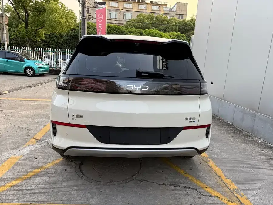 BYD Sea Lion 05 EV Sea Lion 05 EV 2025 520KM Intelligent Navigation Edition 2025 — миниатюра 2