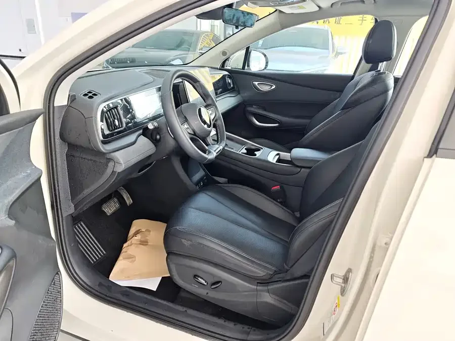 BYD Sea Lion 05 EV Sea Lion 05 EV 2025 520KM Intelligent Navigation Edition 2025 — миниатюра 2