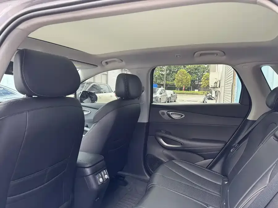 BYD Sea Lion 05 EV Sea Lion 05 EV 2025 520KM Intelligent Navigation Edition 2025 — миниатюра 4