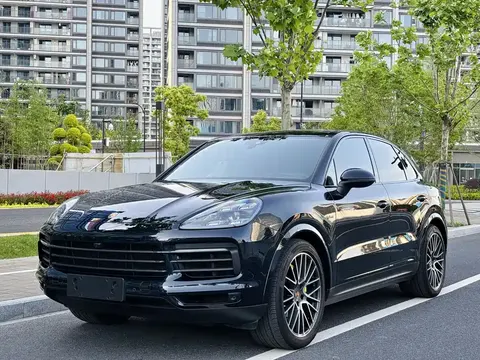 Porsche Cayenne New Energy 2023 купить в Москве