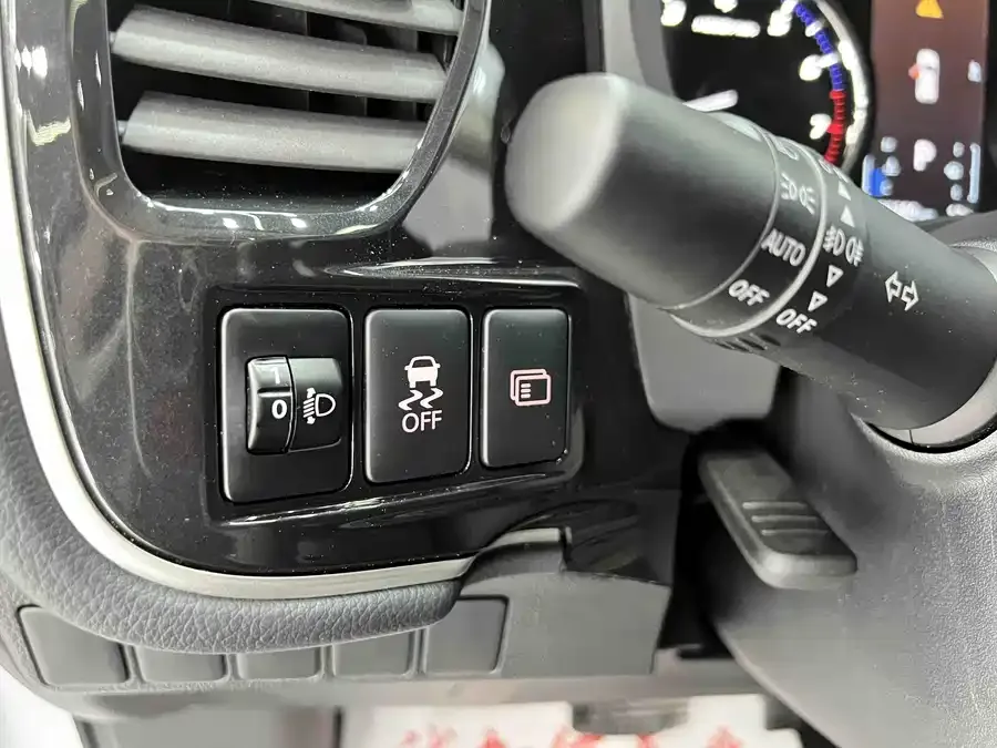 Mitsubishi Outlander Outlander 2021 2.0L 2WD Enjoy Edition 5 Seaters 2023 — миниатюра 5