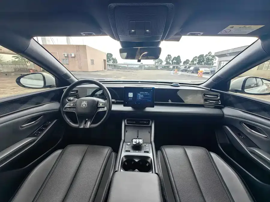 BYD Qin L Qin L 2024 DM-i 80KM Leading Edition 2024 — миниатюра 5