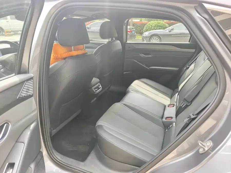 BYD Qin L Qin L 2025 EV 545KM Beyond Edition 2025 — миниатюра 2