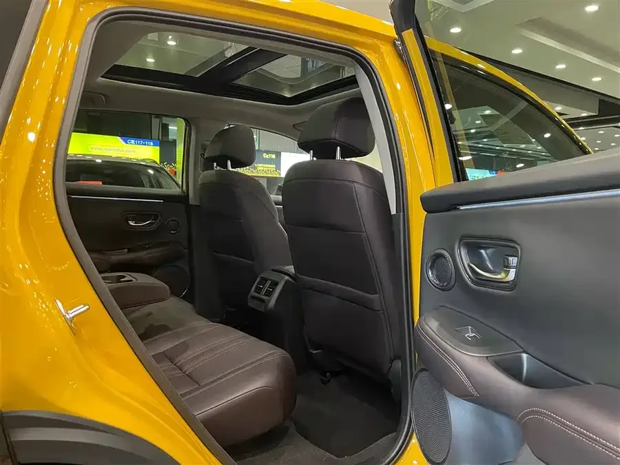 Honda ZR-V ZR-V 2022 1.5T CVT Exclusive Edition 2022 — миниатюра 4