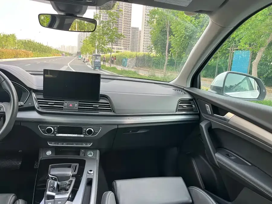 Audi Q5L 2023 40T Fashion Dynamic Edition 2023 — миниатюра 2