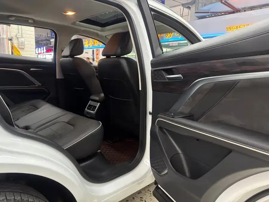 Haval H6 Haval H6 2021 National Fashion Edition 1.5T Automatic Urban Edition 2022 — миниатюра 4