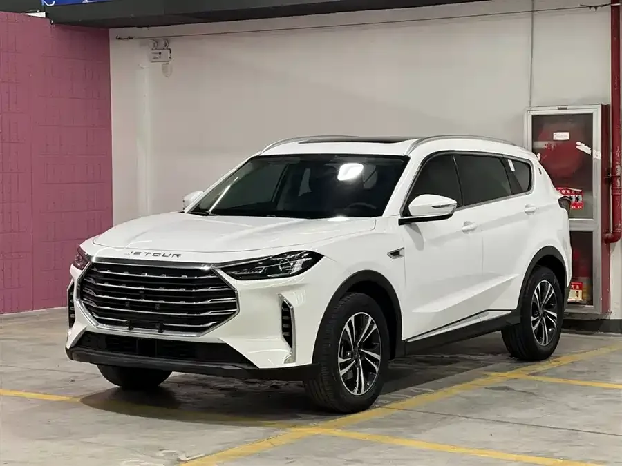 Jetour X70 PLUS JETOUR X70 PLUS 2021 1.5T Manual 5-seater 2022 — фото 1, купить с доставкой в Москву
