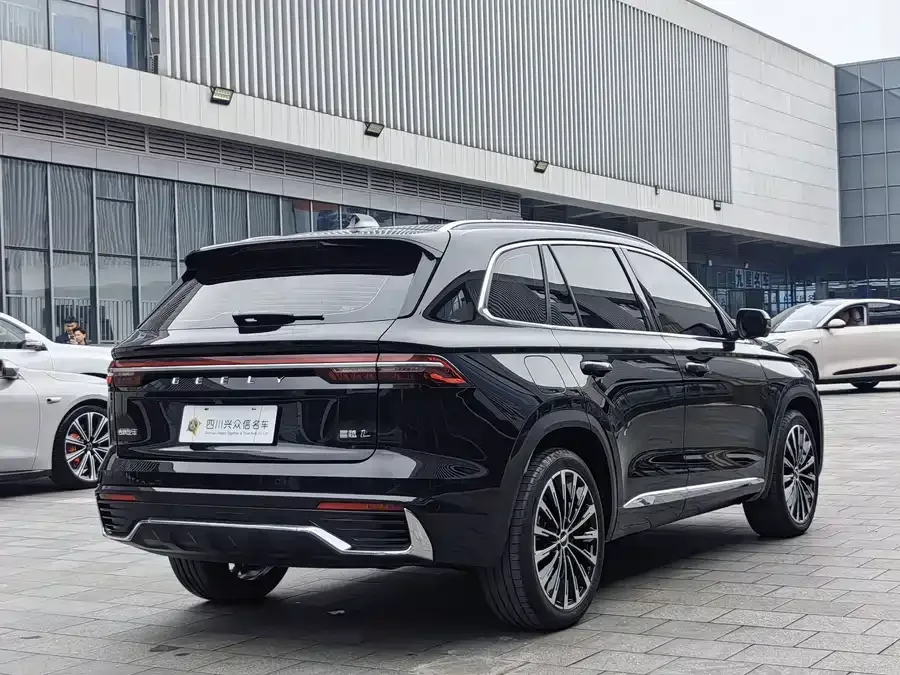 Geely Monjaro Xingyue L 2025 Dongfang Yao 2.0TD Automatic Current Edition 2025 — миниатюра 2