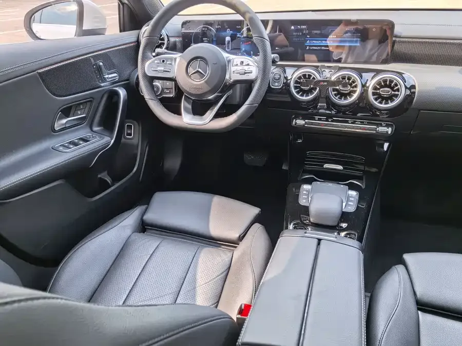 Mercedes-Benz Class A Mercedes-Benz A-Class 2022 Model A 200 L Sports Sedan Fashion Model 2022 — миниатюра 4
