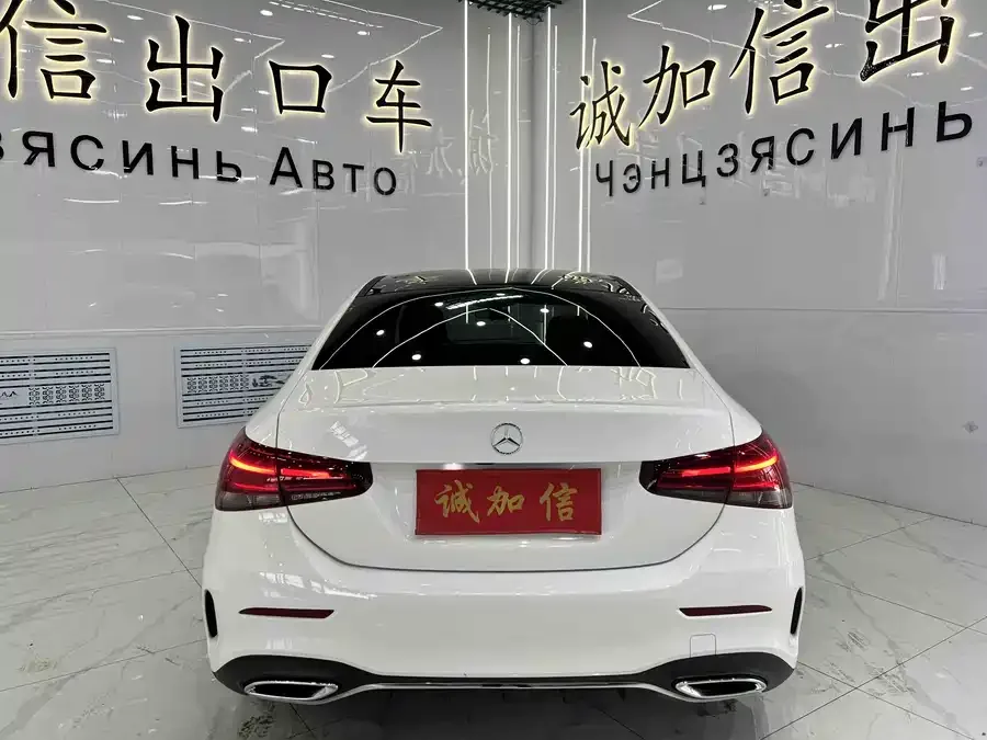 Mercedes-Benz Class A Mercedes-Benz A-Class 2022 A 180 L Sports Sedan 2022 — миниатюра 2