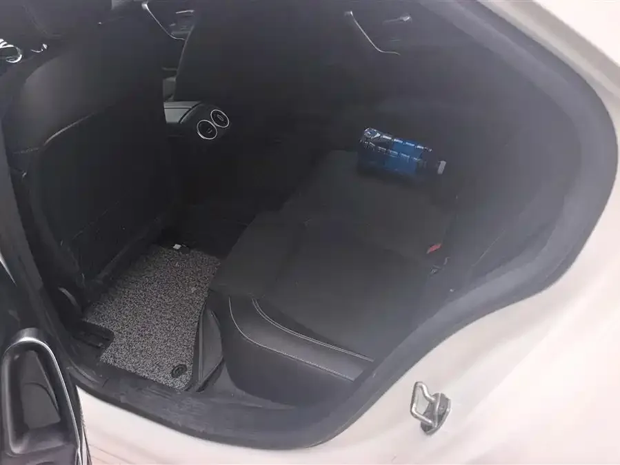 Mercedes-Benz Class A Mercedes-Benz A-Class 2022 Model A 200 L Sports Sedan Fashion Model 2023 — миниатюра 5