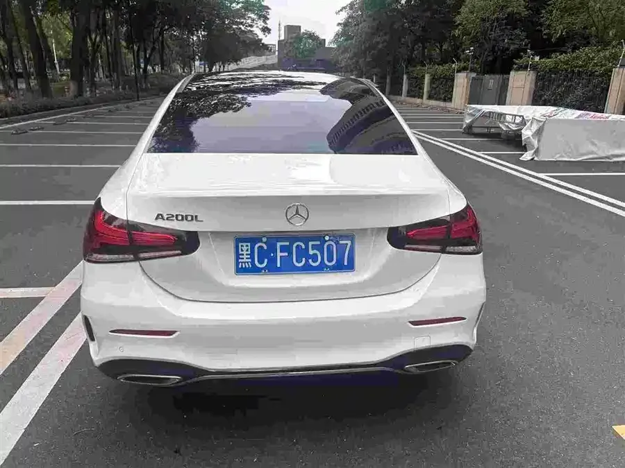 Mercedes-Benz Class A Mercedes-Benz A-Class 2022 Model A 200 L Sports Sedan Fashion Model 2023 — миниатюра 3