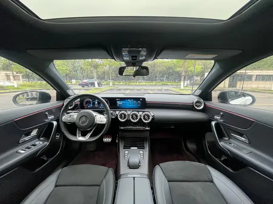 Mercedes-Benz Class A Mercedes-Benz A-Class 2022 Model Three A 200 L Sports Sedan Fashion Model 2022 — миниатюра 5