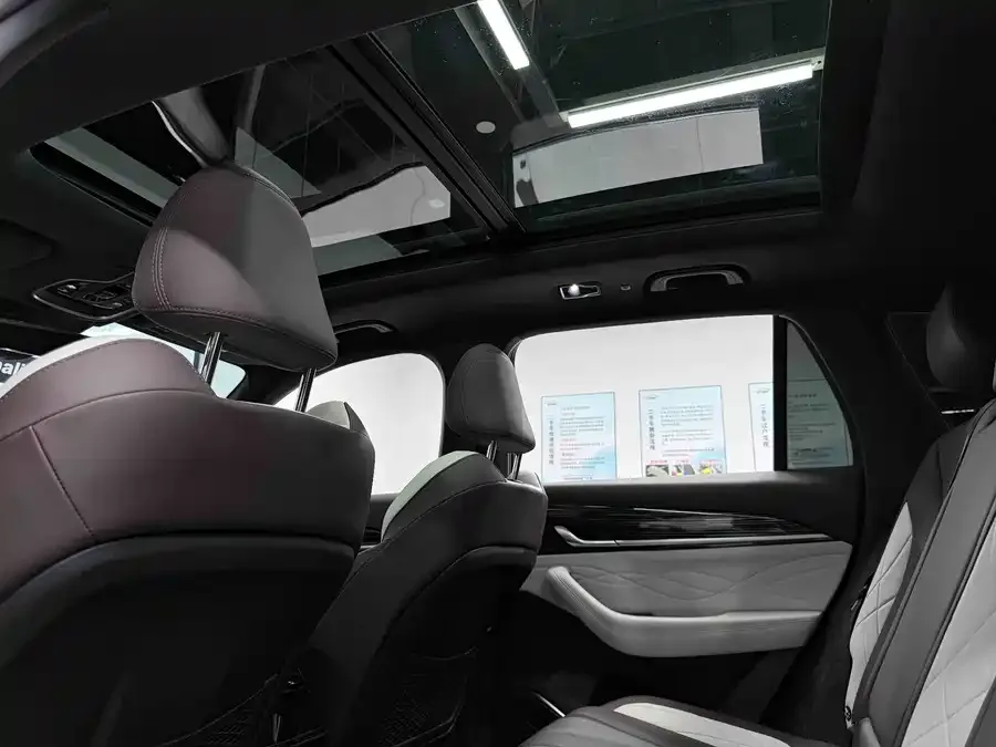 Geely Monjaro Xingyue L 2021 2.0TD DCT EVO 2WD Smart Edition 2022 — миниатюра 5