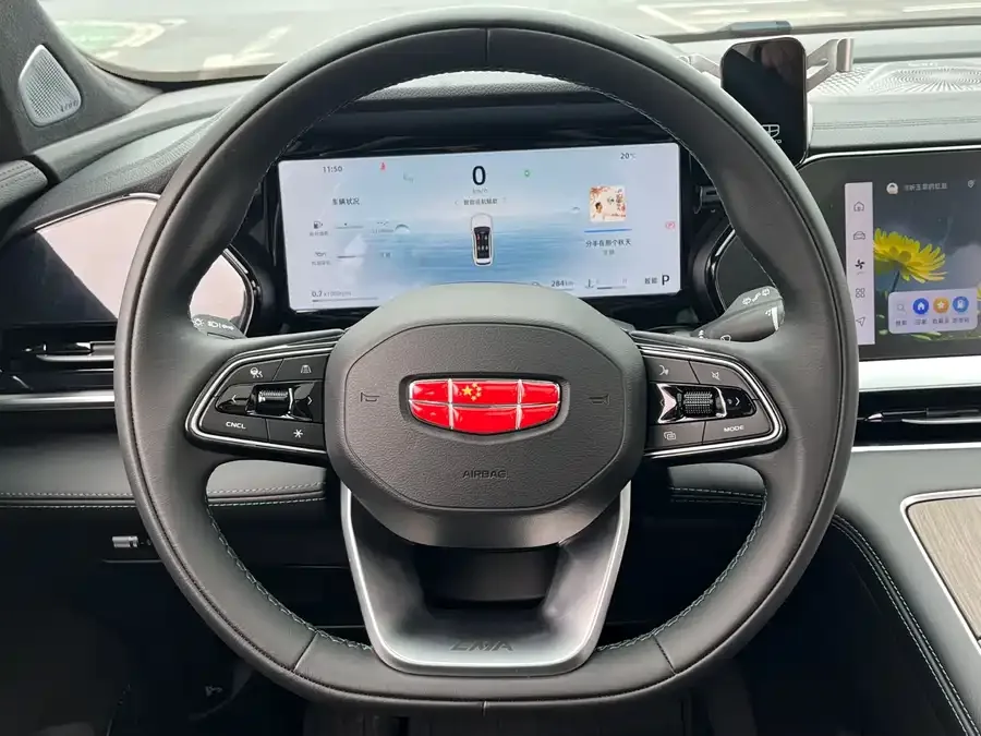 Geely Monjaro Xingyue L 2025 Dongfangyao 2.0TD Automatic Star-gazing Edition 2025 — миниатюра 4