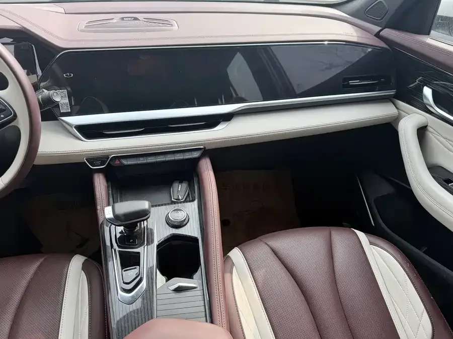 Geely Monjaro Xingyue L 2021 2.0TD DCT EVO 2WD Premium Edition 2022 — миниатюра 3