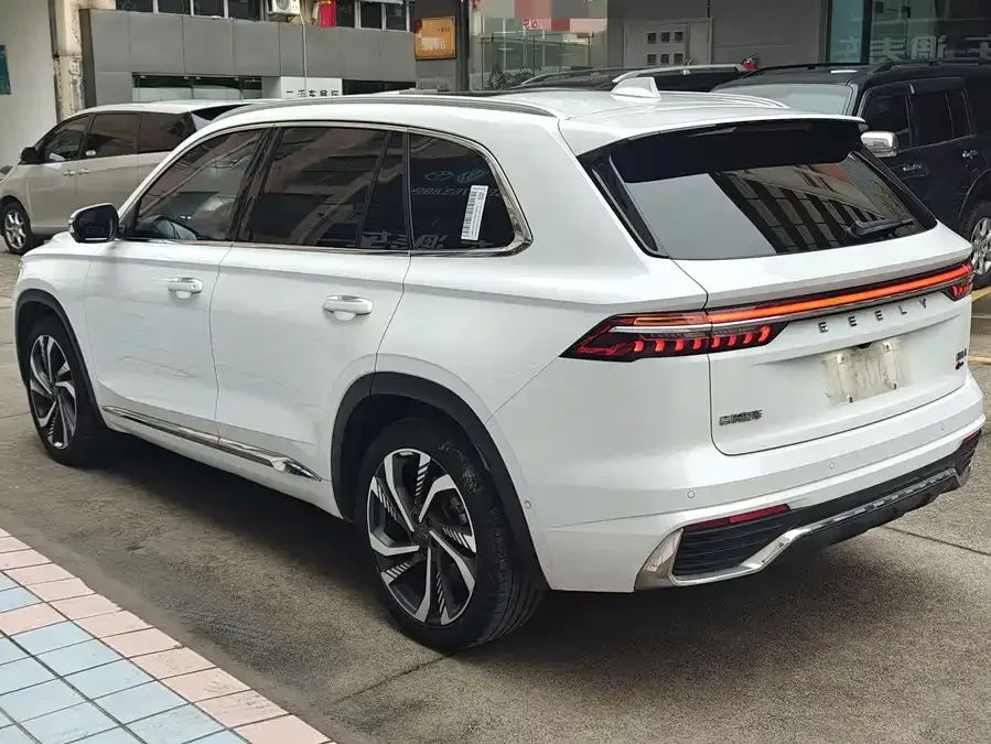 Geely Monjaro Xingyue L 2021 2.0TD High-power Automatic 4WD Flagship Model 2022 — миниатюра 2