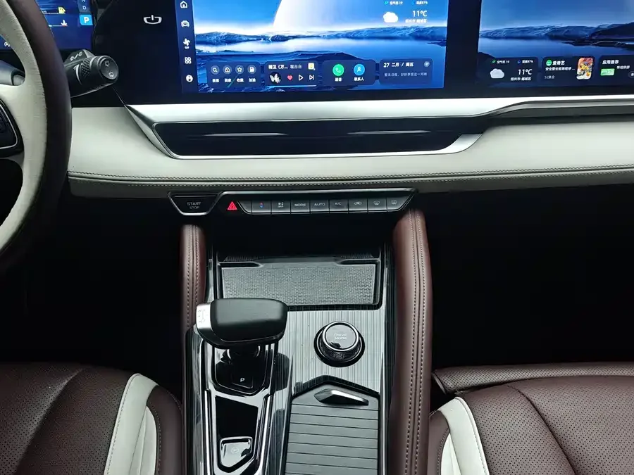 Geely Monjaro Xingyue L 2021 2.0TD High-power Automatic 4WD Flagship Model 2022 — миниатюра 5