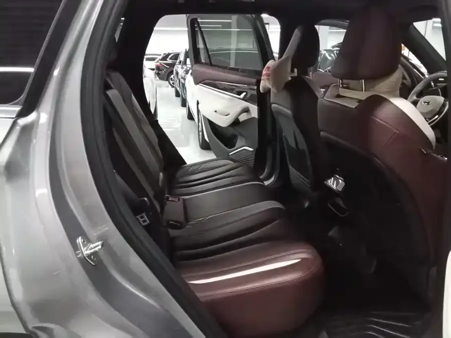 Geely Monjaro Xingyue L 2021 2.0TD DCT EVO 2WD Smart Edition 2022 — миниатюра 3