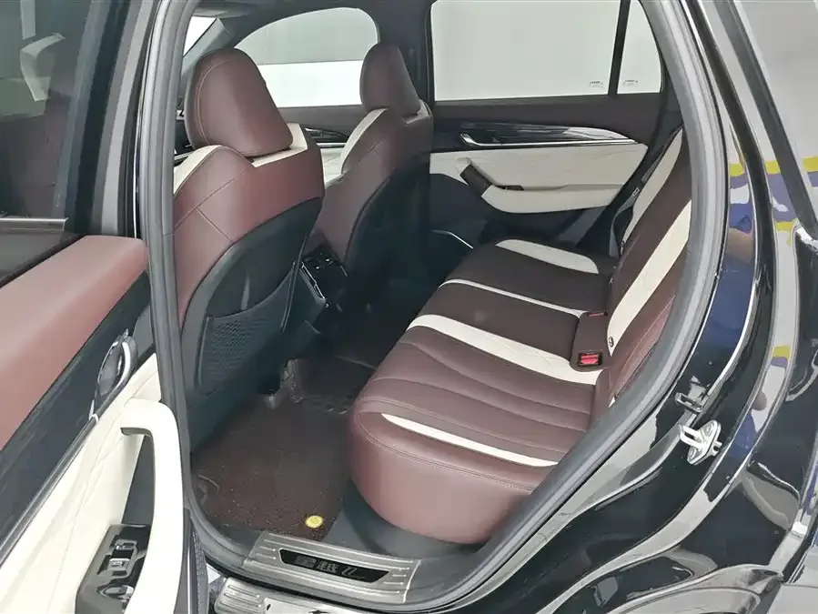 Geely Monjaro Xingyue L 2024 2.0TD High Power Automatic 2WD Yunqi Edition 2024 — миниатюра 5