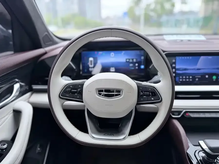 Geely Monjaro Xingyue L 2021 2.0TD DCT EVO 2WD Premium Edition 2023 — миниатюра 2